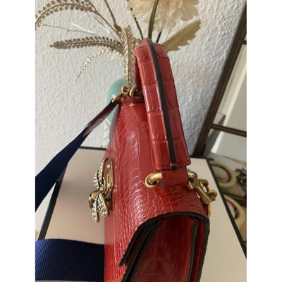 Pre-owned Gucci Queen Margaret Red Alligator Handbags