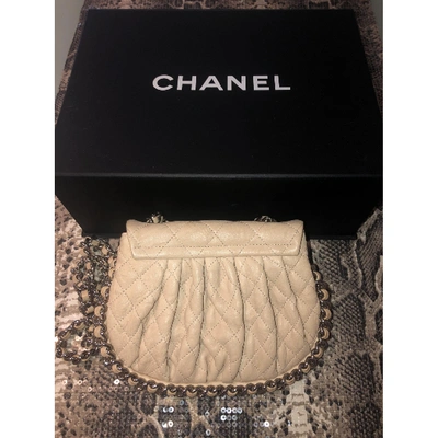 Pre-owned Chanel Leather Clutch Bag In Beige
