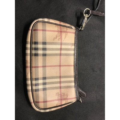 Pre-owned Burberry Leather Clutch Bag In Camel