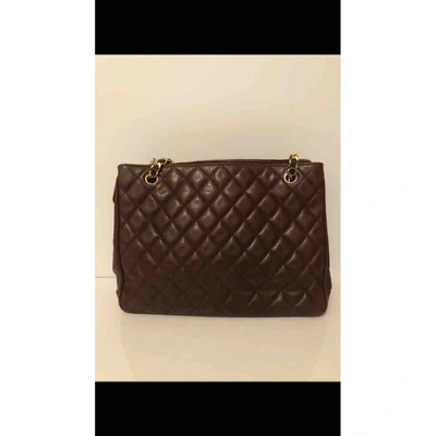 Pre-owned Chanel Leather Handbag In Brown