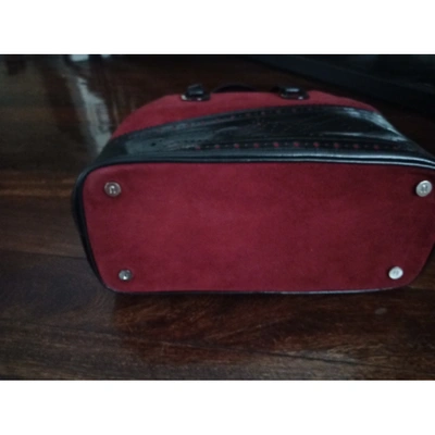 Pre-owned Emanuel Ungaro Leather Handbag In Burgundy