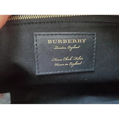 Pre-owned Burberry The Banner  Leather Handbag In Burgundy