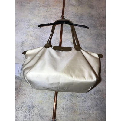 Pre-owned Escada Cloth Tote In Beige