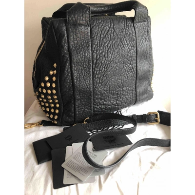 Pre-owned Mcm Leather Crossbody Bag In Black