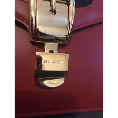 Pre-owned Gucci Sylvie Leather Handbag In Red