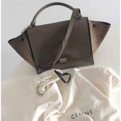 Pre-owned Celine Trapèze Leather Handbag In Grey