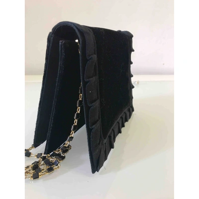 Pre-owned Valentino Garavani Velvet Clutch Bag In Black
