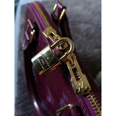 LOUIS VUITTON, Alma GM in purple patent leather For Sale at 1stDibs