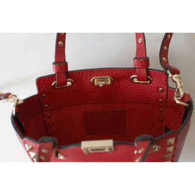 Pre-owned Valentino Garavani Rockstud Leather Handbag In Red