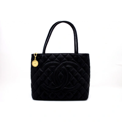 Pre-owned Chanel Médaillon Black Leather Handbag
