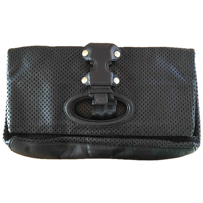 Pre-owned Hugo Boss Leather Clutch Bag In Black