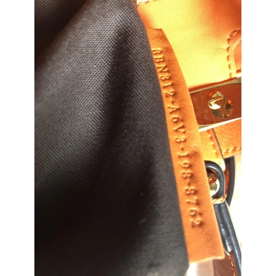 Pre-owned Fendi Peekaboo Regular Pocket Orange Leather Handbag