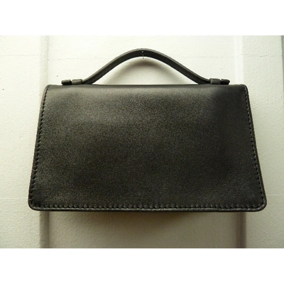 Pre-owned Valentino Garavani Leather Clutch Bag In Black
