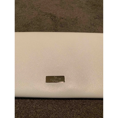 Pre-owned Valentino Garavani Leather Clutch Bag In White