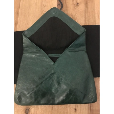 Pre-owned Dries Van Noten Leather Clutch Bag In Green