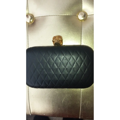 Pre-owned Alexander Mcqueen Skull Leather Clutch Bag In Black