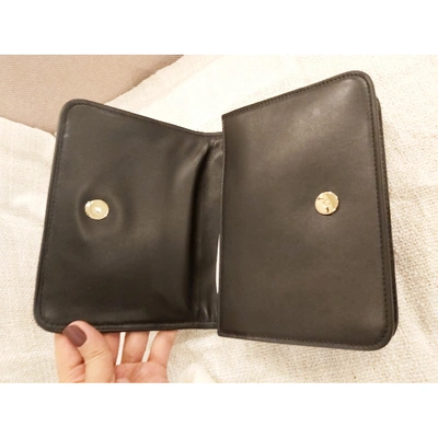 Pre-owned Charlotte Olympia Leather Clutch Bag
