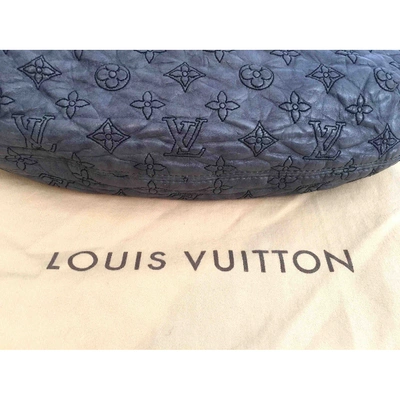 Pre-owned Louis Vuitton Leather Handbag In Grey