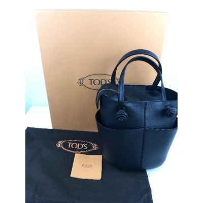 Pre-owned Tod's Leather Handbag In Black