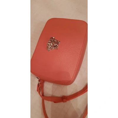 Pre-owned Versace Leather Handbag In Pink