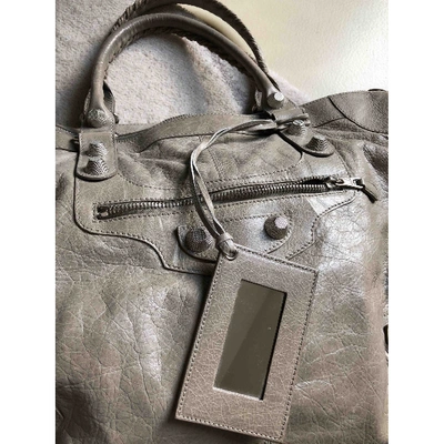 Pre-owned Balenciaga Weekender Grey Leather Handbag