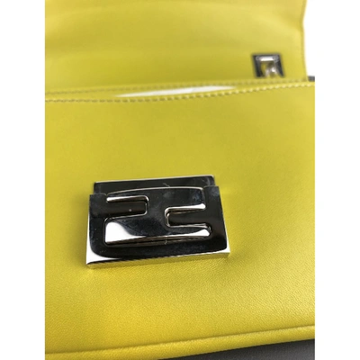 Pre-owned Fendi Kan U Green Leather Handbag