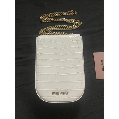 Pre-owned Miu Miu Leather Clutch Bag In Ecru