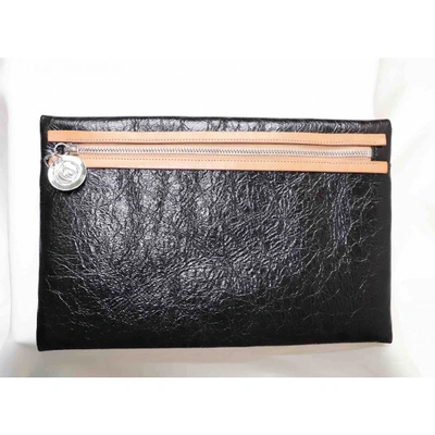 Pre-owned Mm6 Maison Margiela Patent Leather Clutch Bag In Black