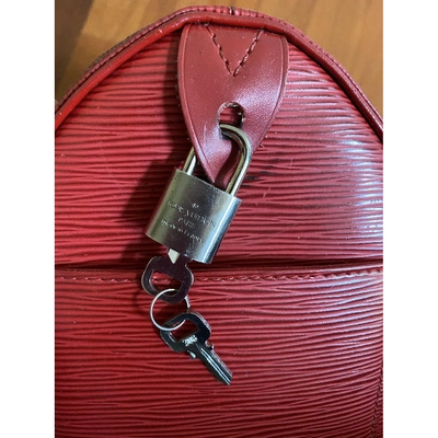 Pre-owned Louis Vuitton Speedy Leather Handbag In Red