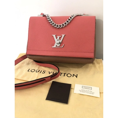 Pre-owned Louis Vuitton Lockme Leather Crossbody Bag In Pink