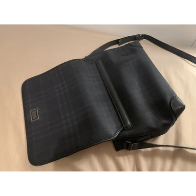 Pre-owned Burberry Cloth Handbag