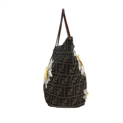 Pre-owned Fendi Brown Cloth Handbag
