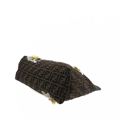 Pre-owned Fendi Brown Cloth Handbag