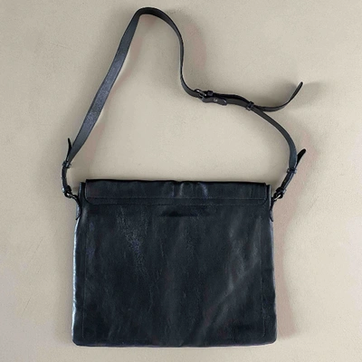 Pre-owned Il Bisonte Leather Crossbody Bag In Black