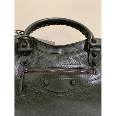 Pre-owned Balenciaga Weekender Leather Handbag In Green