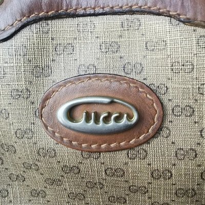 Pre-owned Gucci Cloth Handbag In Brown