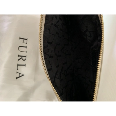 Pre-owned Furla Leather Clutch Bag In Beige
