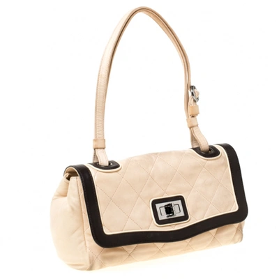 Pre-owned Chanel Beige Leather Handbag