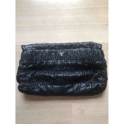 Pre-owned Prada Leather Clutch Bag In Black