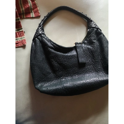 Pre-owned Fendi Spy Leather Handbag In Black