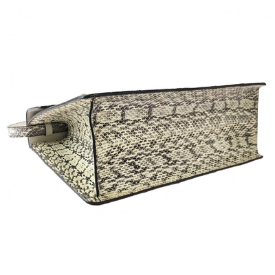 Pre-owned Gucci Sylvie White Python Handbag