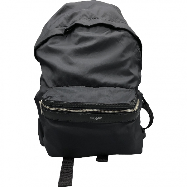 black cloth backpack