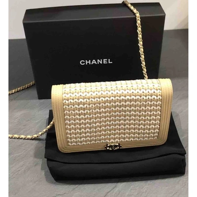 Pre-owned Chanel Wallet On Chain Beige Leather Handbag