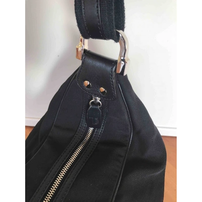 Pre-owned Tod's Cloth Handbag In Black
