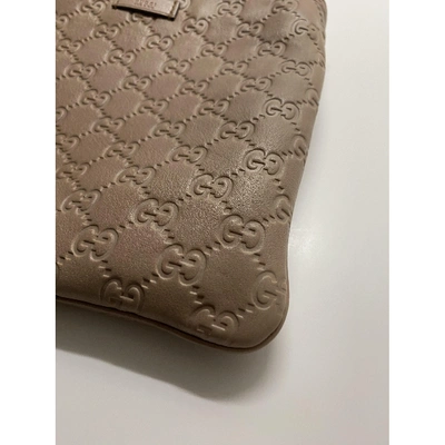 Pre-owned Gucci Gg Running Leather Crossbody Bag In Camel