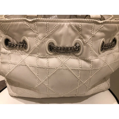 Pre-owned Dior White Leather Handbag