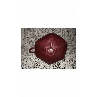 Pre-owned Delvaux Leather Handbag In Burgundy