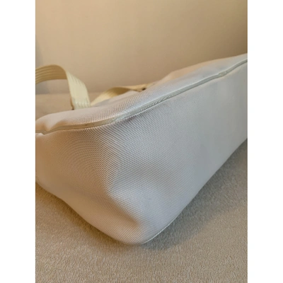 Pre-owned Lacoste Cloth Handbag In White