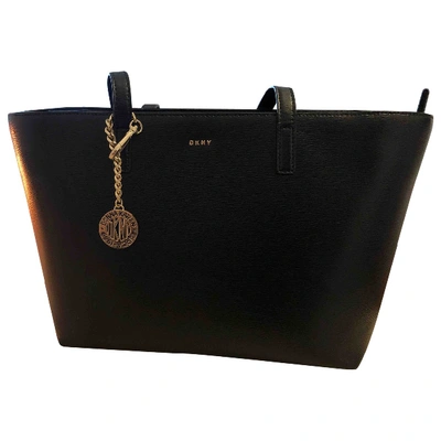 Pre-owned Donna Karan Leather Handbag In Black
