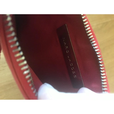 Pre-owned Marc Jacobs Patent Leather Clutch Bag In Red